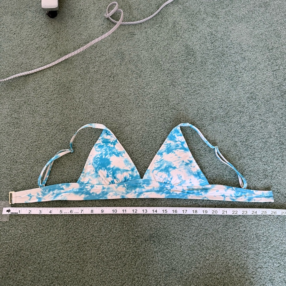 MeUndies Blue Tie-Dye Bikini Top